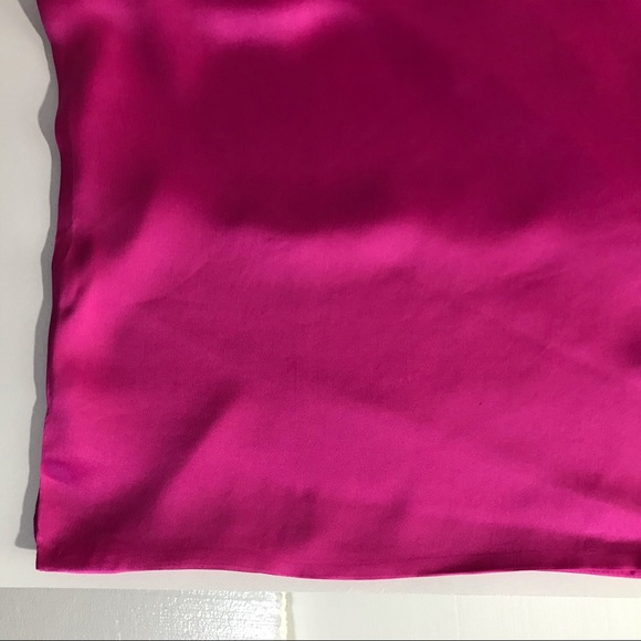 NWT Silk Luxury Robert Rodriquez Hot Pink Cold Shoulder Top Resort Barbie Pink - Picture 8 of 13